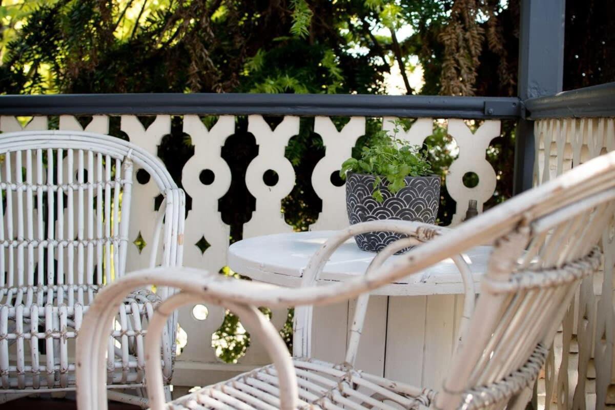 Charming On Charles Villa Launceston Exterior foto